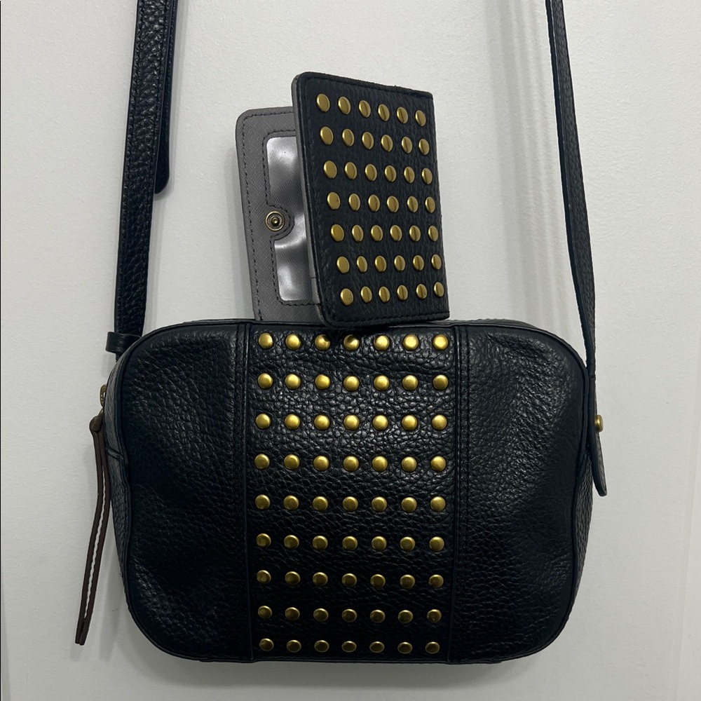 Fossil Jenna camera bag in pebbled leather with brass-tone studs and wallet